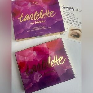 Tarte tartlette in bloom